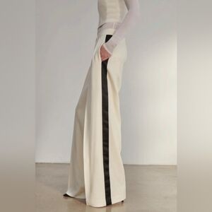 WARDROBE.NYC, M ,Cream Wide-Leg Pants with Black Stripe
